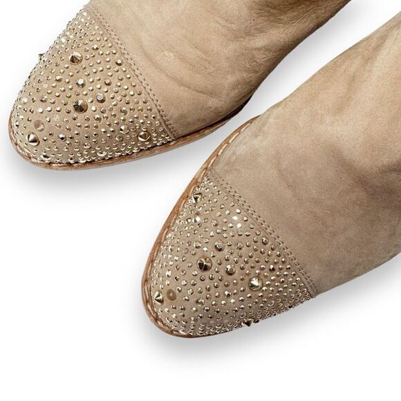 Stuart Weitzman Women’s Gold Studded Cap Toe Zip Taupe Suede Ankle Boots 5.5 M - Picture 3 of 9